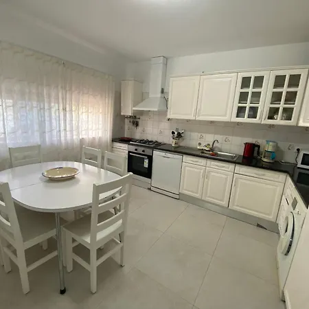 Casa Godinho Apartment